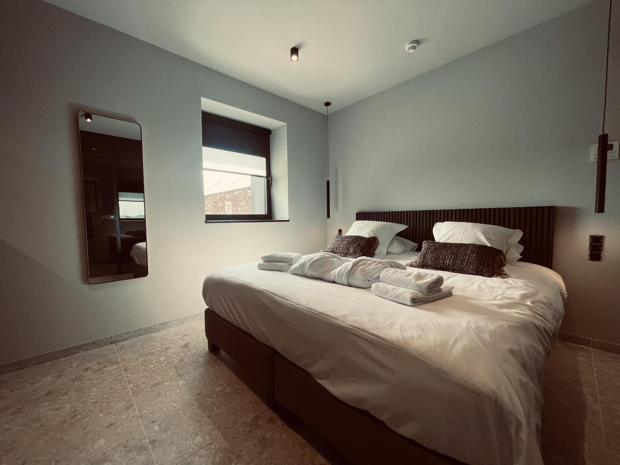 Domaine Sur Les Sarts Otel Ohey Dış mekan fotoğraf